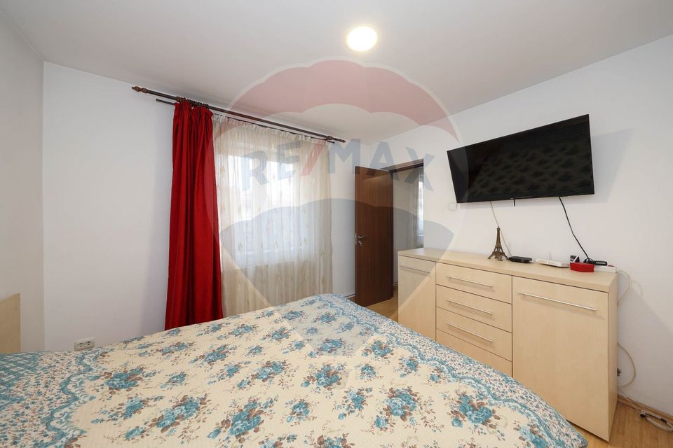 Apartament 3 camere de vânzare, Central Sacele!