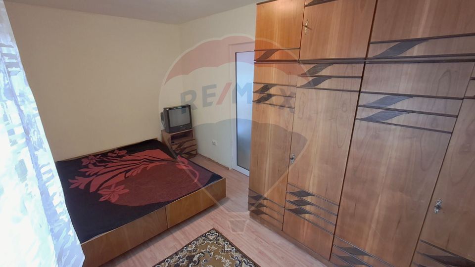 2 room apartment on the ground floor – Fortuna Square, quiet area