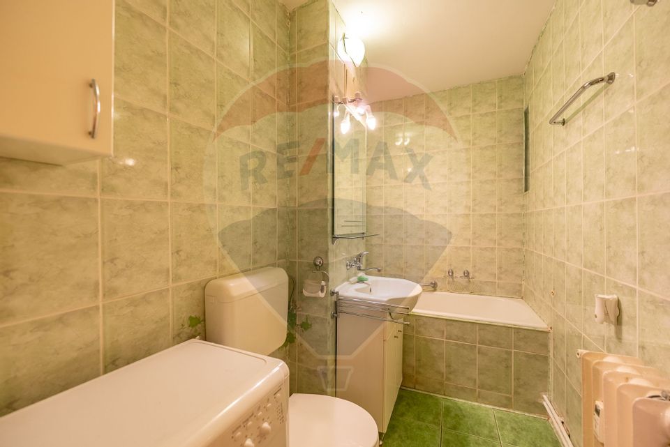 Apartament 2 camere etaj 1, zona Central/Praporgescu , centrala gaz.