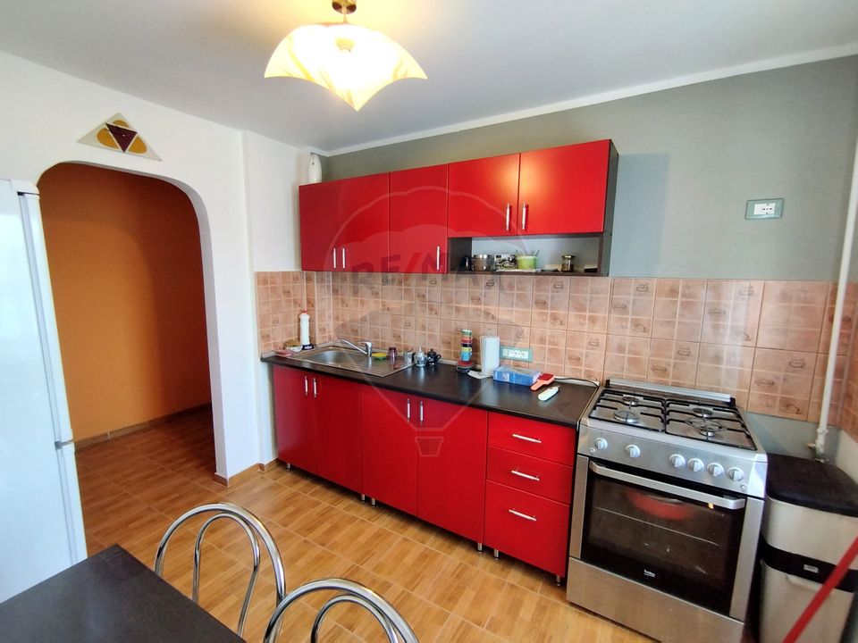 Apartament cu 2 camere de vânzare, strada Nordului