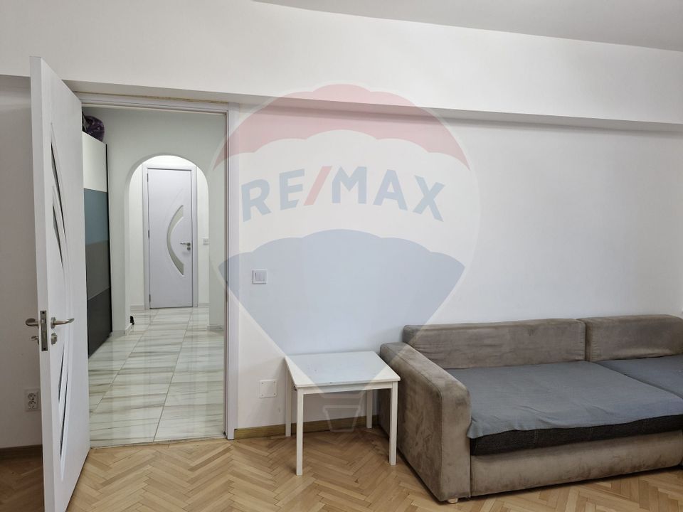 3 room Apartment for rent, Campia Libertatii area