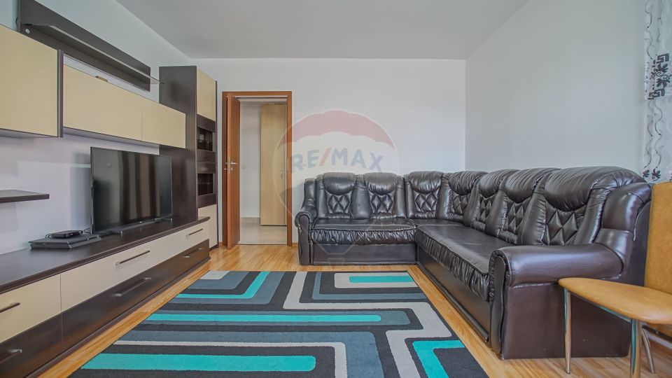 REZERVAT! Apartament 2 camere, decomandat!