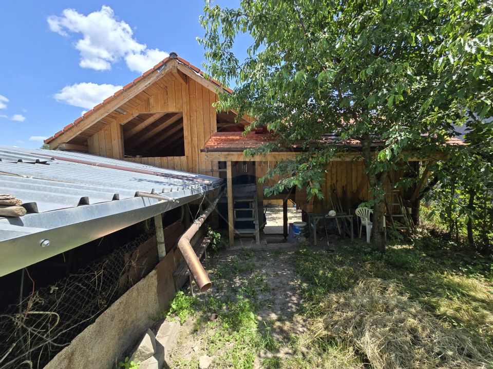 Casa cu gradina si mansarda  Aciliu  la doar 20 km de Sibiu