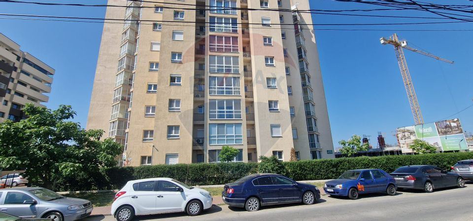 Apartament cu 2 camere, str. Stefan cel Mare, bloc ADAMA