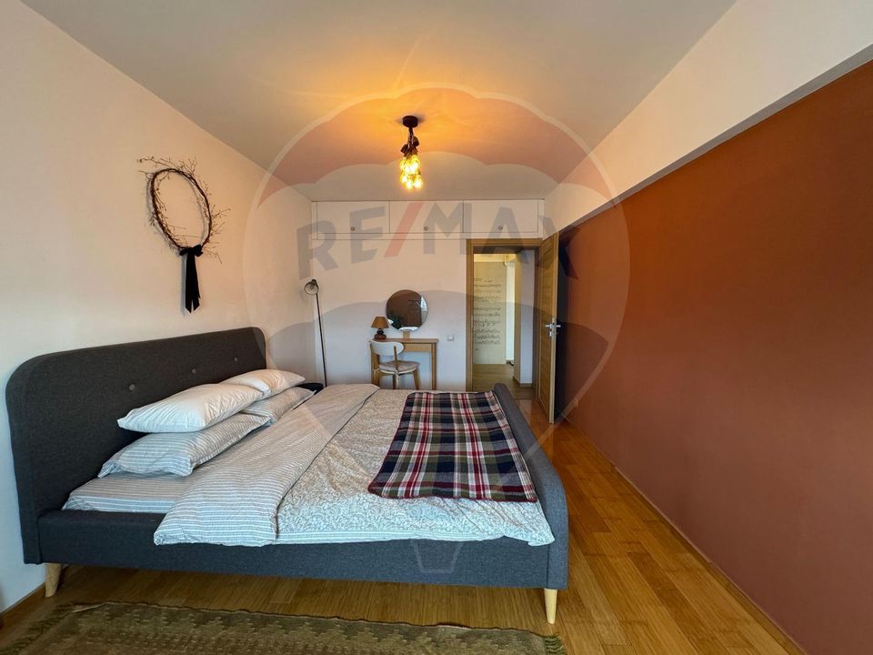 Apartament cu 2 camere de închiriat în zona Ultracentral