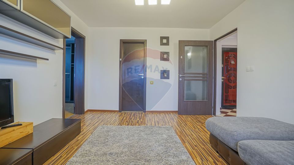 Apartament cu 2 camere de închiriat în zona Judetean