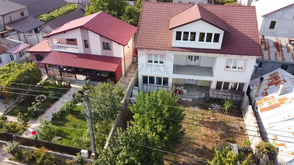 8 room House / Villa for sale, Nord area