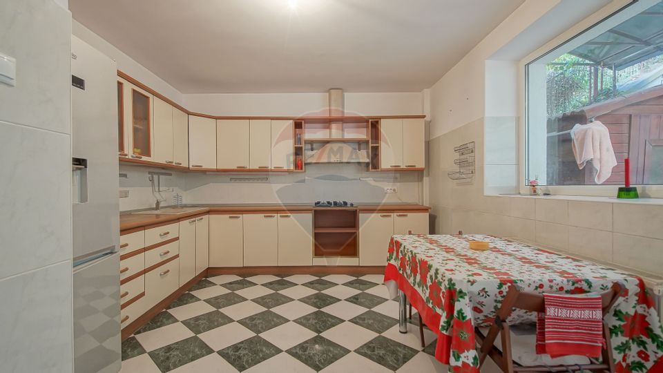 ELEGANȚĂ URBANĂ ÎN INIMA BRAȘOVULUI | PETOFI SANDOR 4B CENTRUL ISTORIC