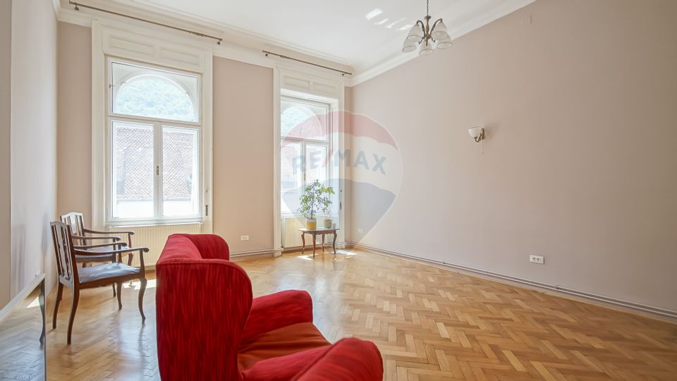 Apartament de închiriat in Centrul Istoric, pretabil regim hotelier