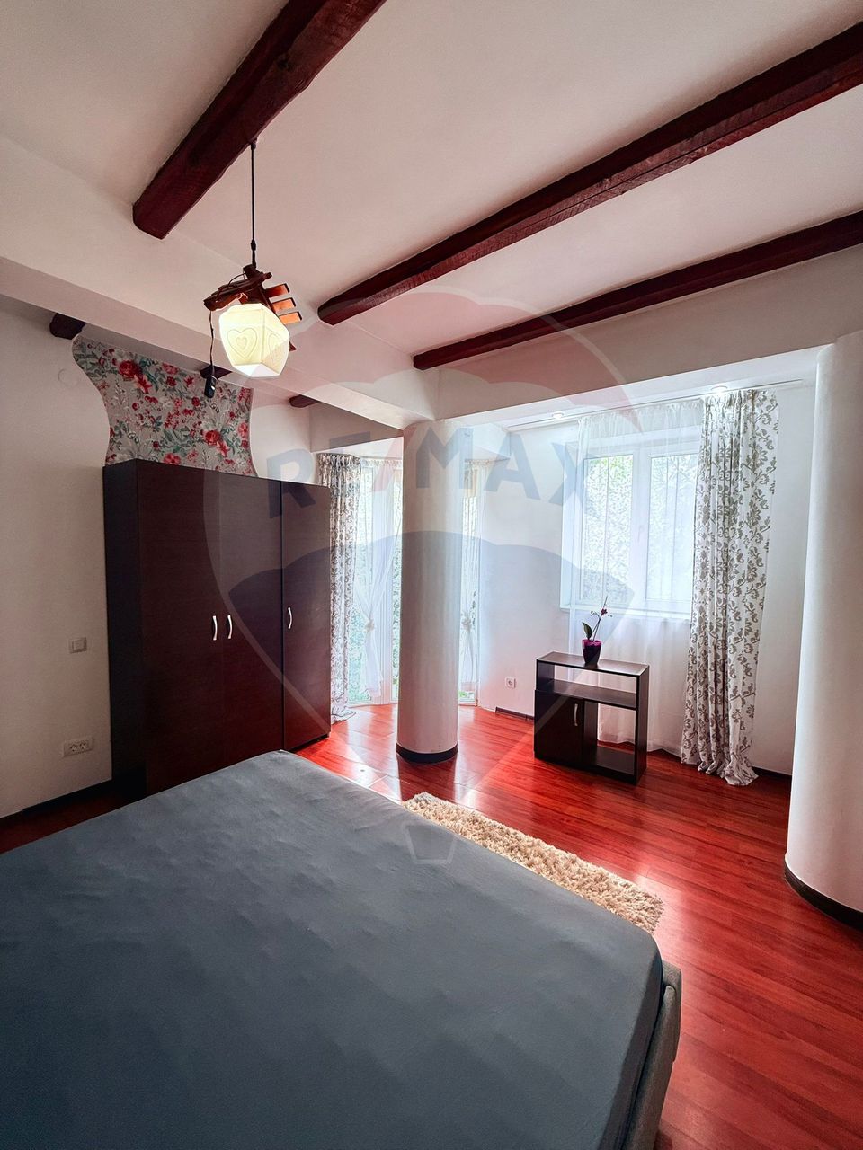 De închiriat duplex cu 4 camere - Șoșeaua Bârnova