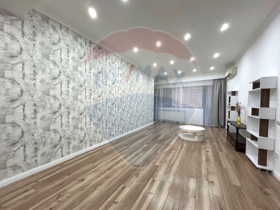 Apartament 3 camere de vanzare – Metrou Brancoveanu