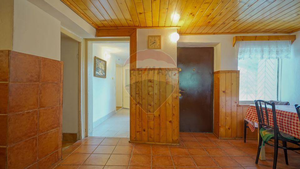 Casă cu 4 camere de vânzare in Racos, COMISION 0%!