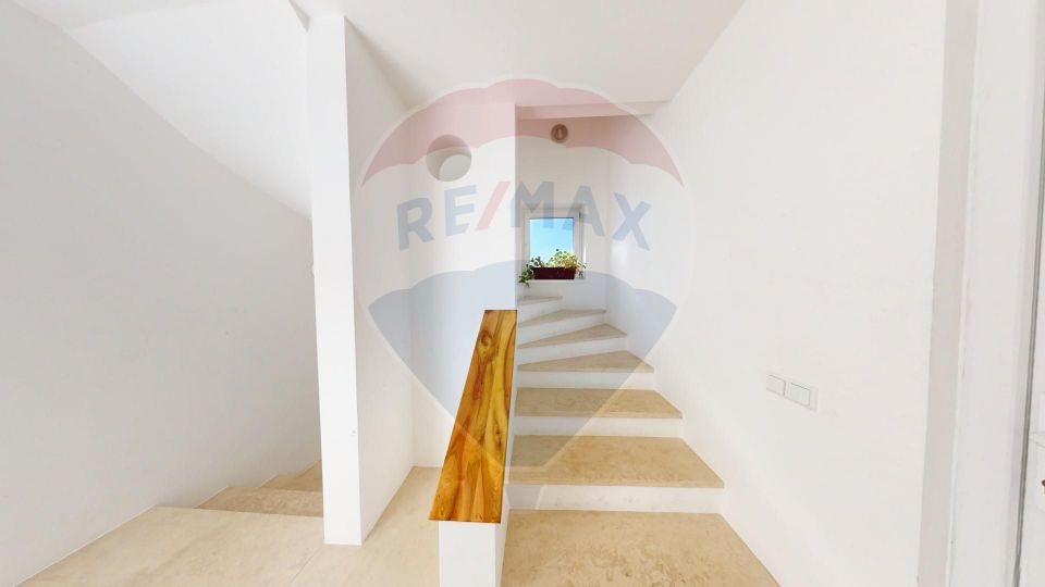 5 room Apartment for sale, Turnisor area