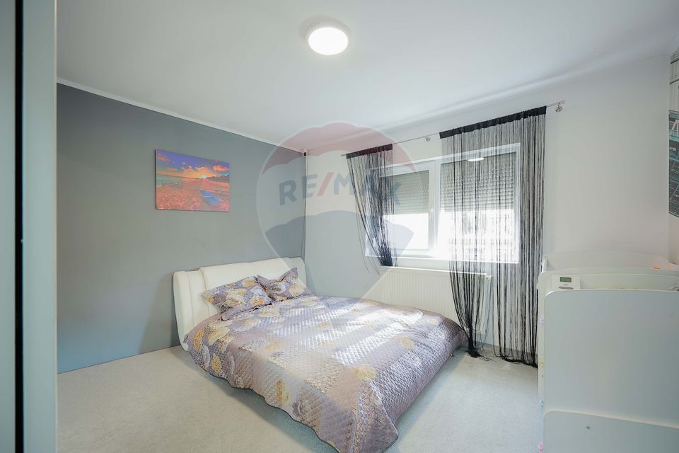 Apartament 3 camere, Dealuri, Doja, Spital Județean, Vânzare