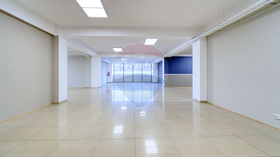 1,000sq.m Commercial Space for rent, Calea Bucuresti area