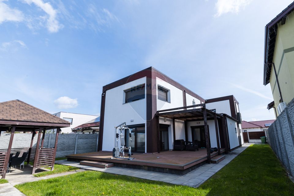 Casă premium în Stupini – finisaje de lux, complet mobilată