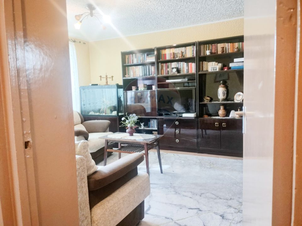 Apartament trei camere Iernuteni- Reghin