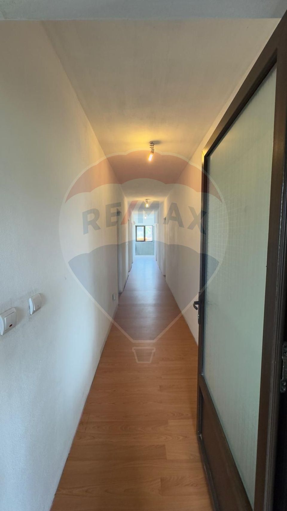 20 room House / Villa for sale