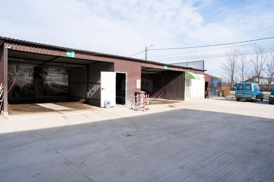 102.2sq.m Commercial Space for sale