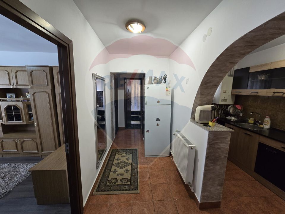 Apartament cu 2 camere de vânzare în zona Central