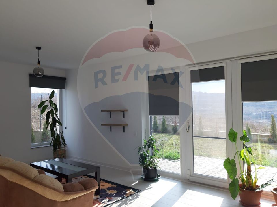 Casă 4 camere de inchiriat in Borhanci