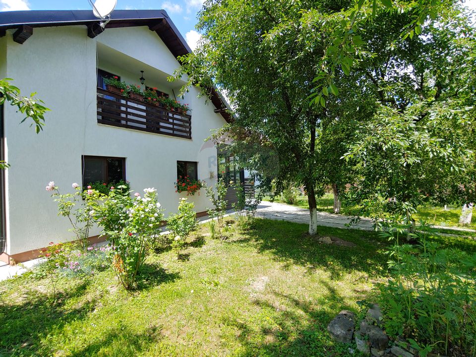 5 room House / Villa for sale, Nord-Est area