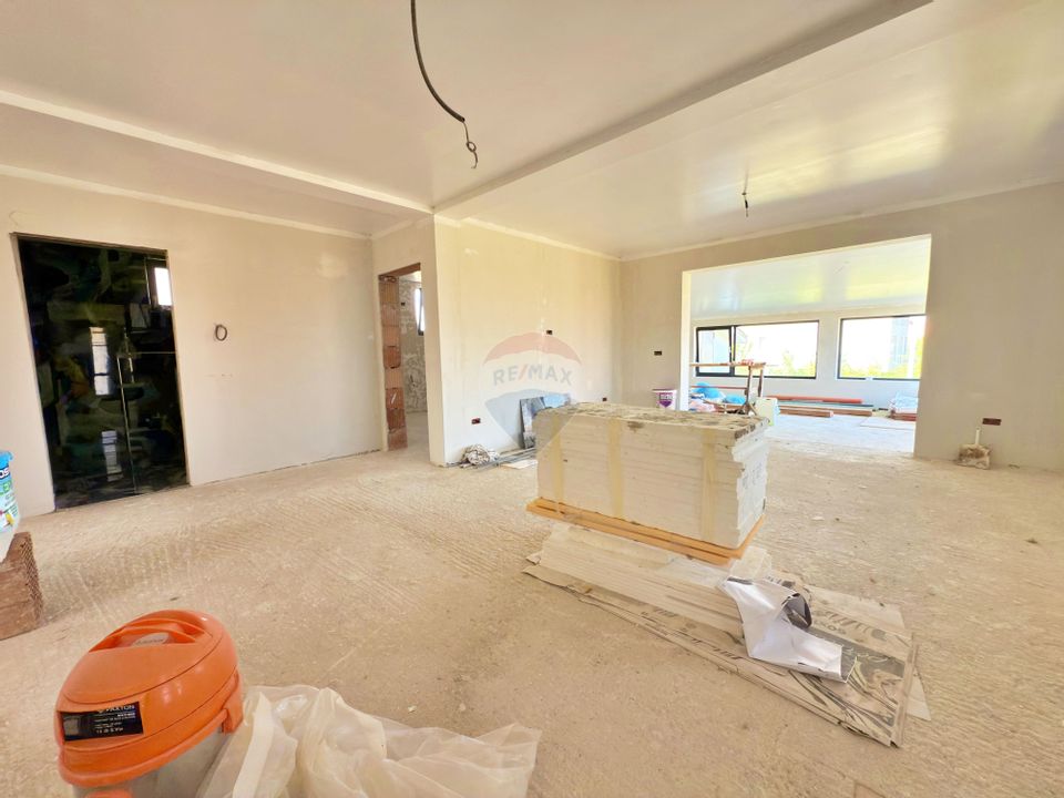 Casă cu 3 camere de vânzare loc. Frumușeni, jud. Arad