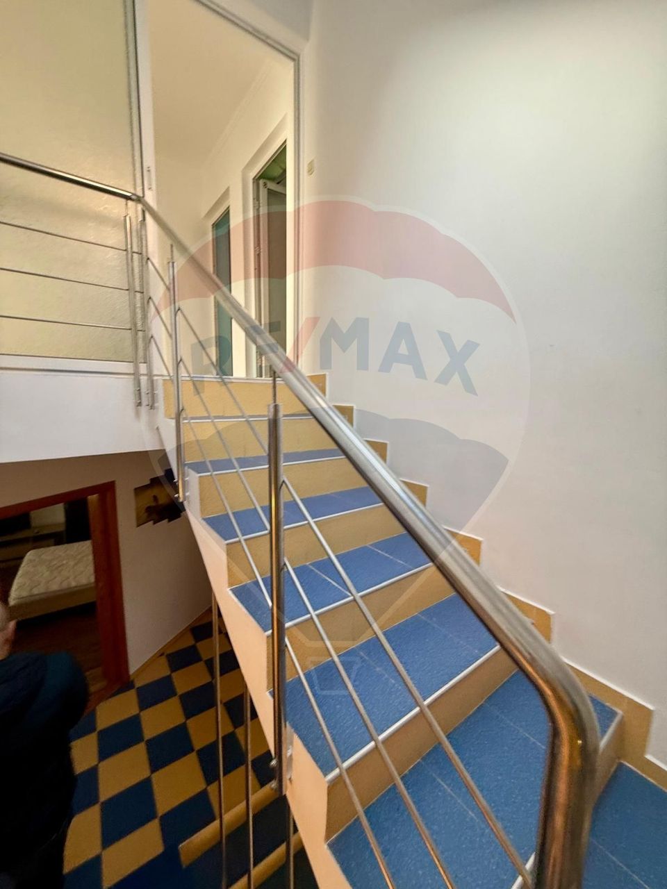 12 room House / Villa for sale