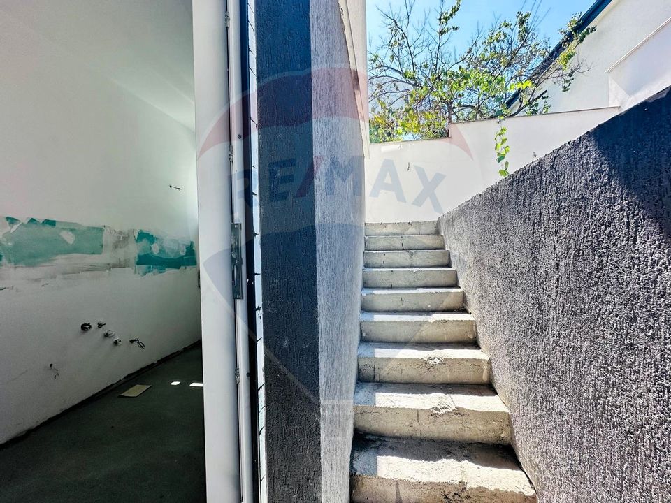 Apartament cu Curte Proprie de 80mp in Bloc Nou - Sector 1