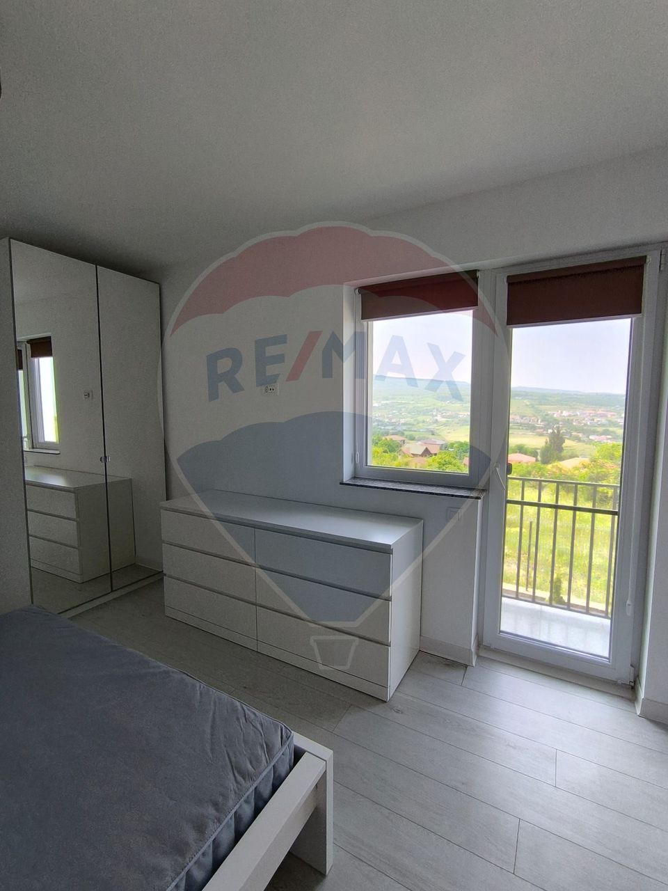 Casă 4 camere de inchiriat in Borhanci