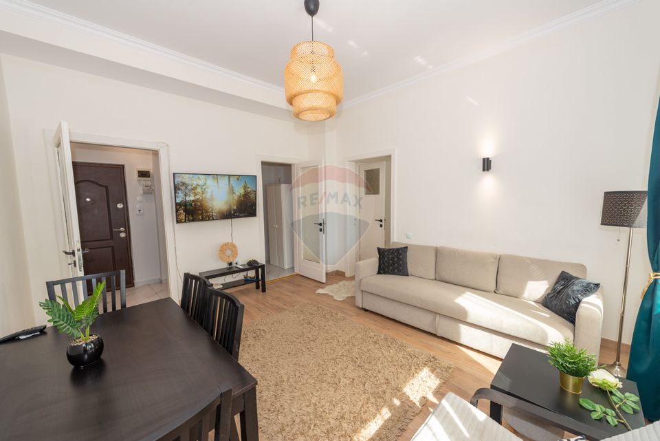 2 room Apartment for rent, Universitate area