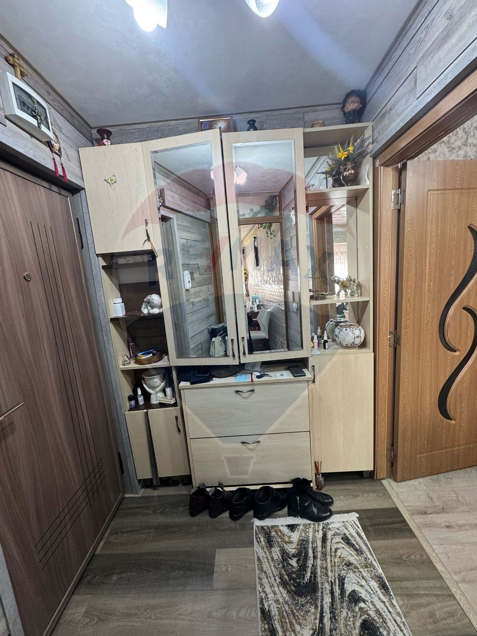 Apartament etaj 1 în zona Sud, complet mobilat si utilat