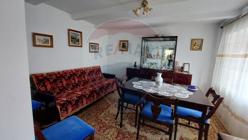 4 room House / Villa for sale
