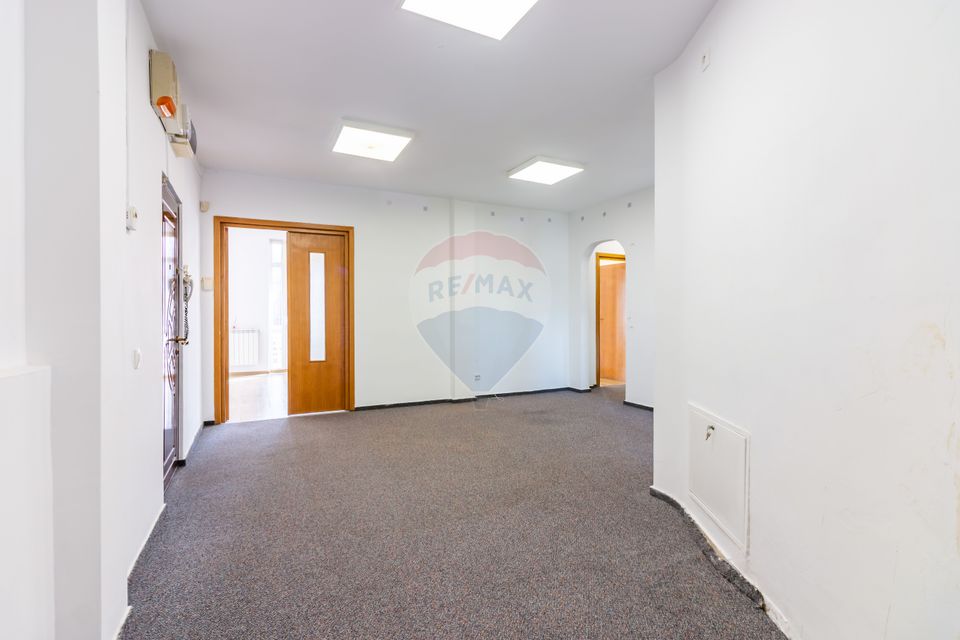 3 room Apartment for sale, Cismigiu area