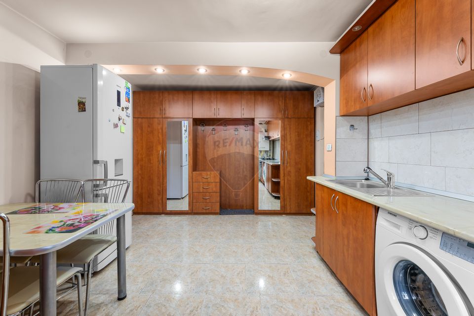 2 room Apartment for rent, Romanilor area