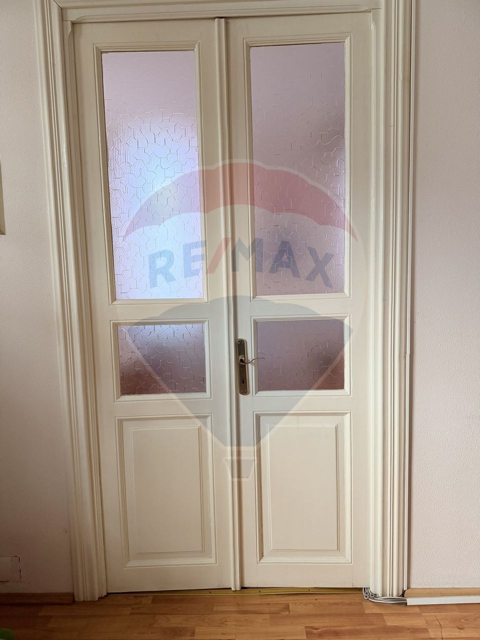 4 room House / Villa for sale, Central area