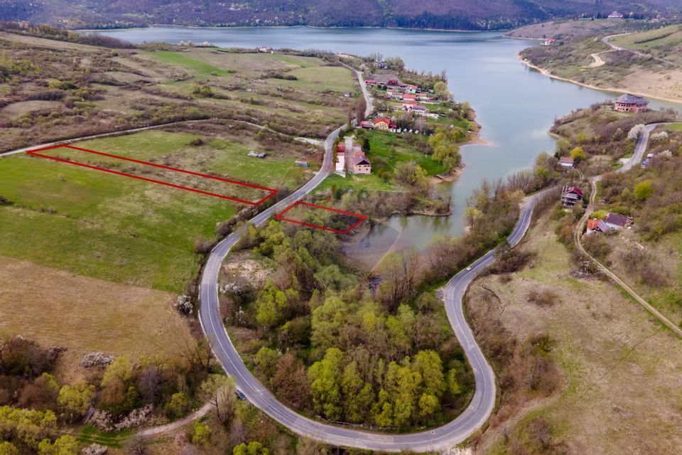 Land 2,254sqm Cincis-Cerna / Strada Lacului