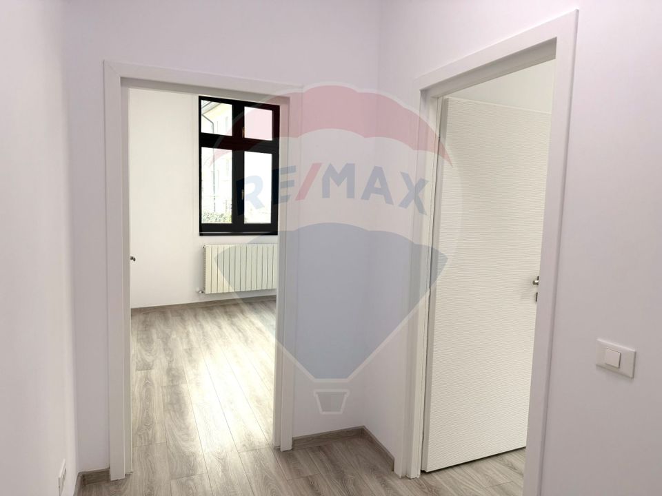 100sq.m Commercial Space for rent, P-ta Victoriei area