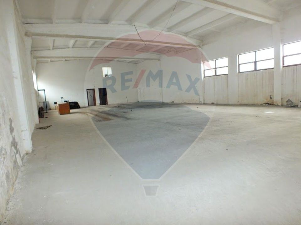 736sq.m Industrial Space for sale, Periferie area