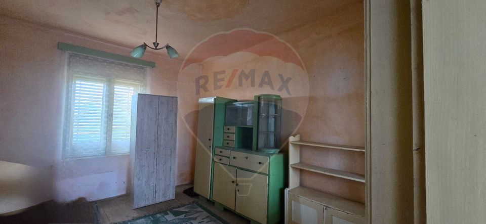 4 room House / Villa for sale