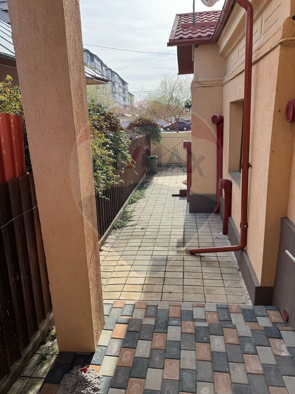 7 room House / Villa for sale, Central area