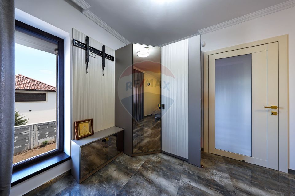 Vilă premium, saune, jacuzzi curte de 1000 mp