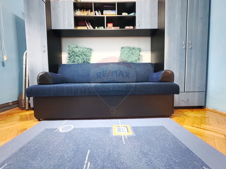 Apartament cu 3 camere, decomandat, pe strada Orșova - confort, eficie