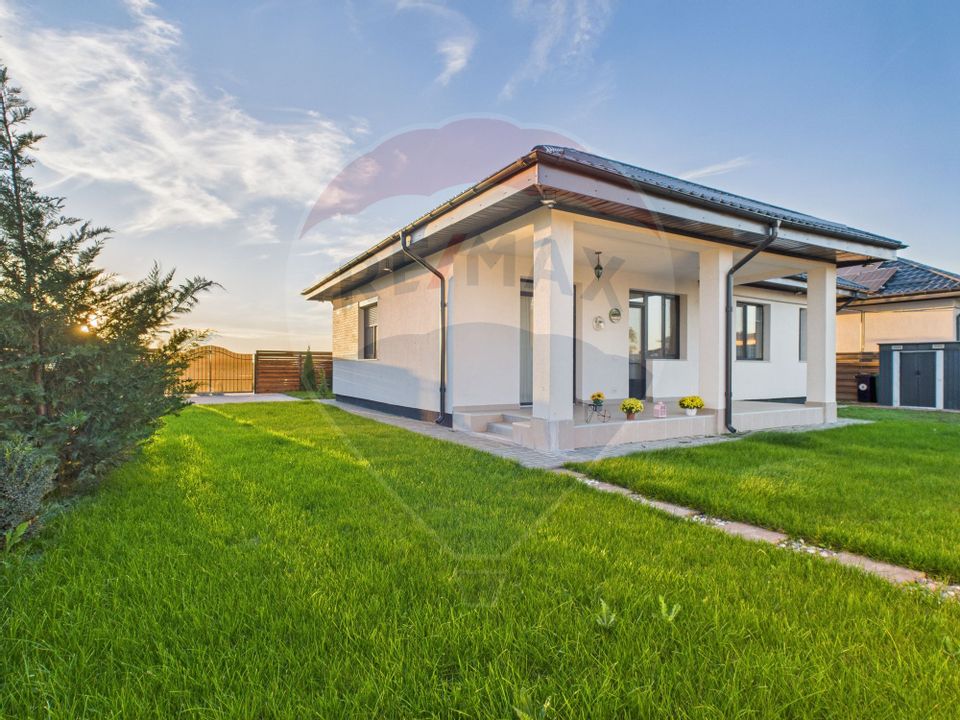 Vilă de vânzare cu 4 camere, frumos mobilata si 500mp teren, Corbeanca