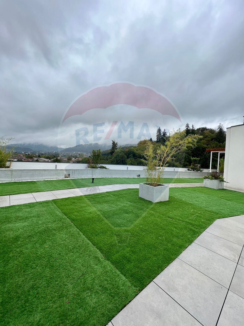 Apartament nou, prima utilizare - 2 Camere + Parcare