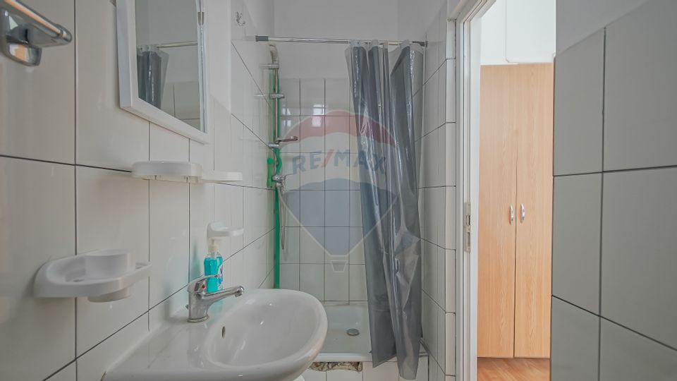 211sq.m Office Space for rent, Bartolomeu area