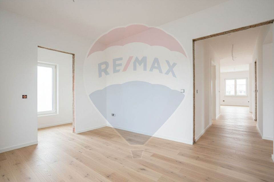 4 room House / Villa for sale