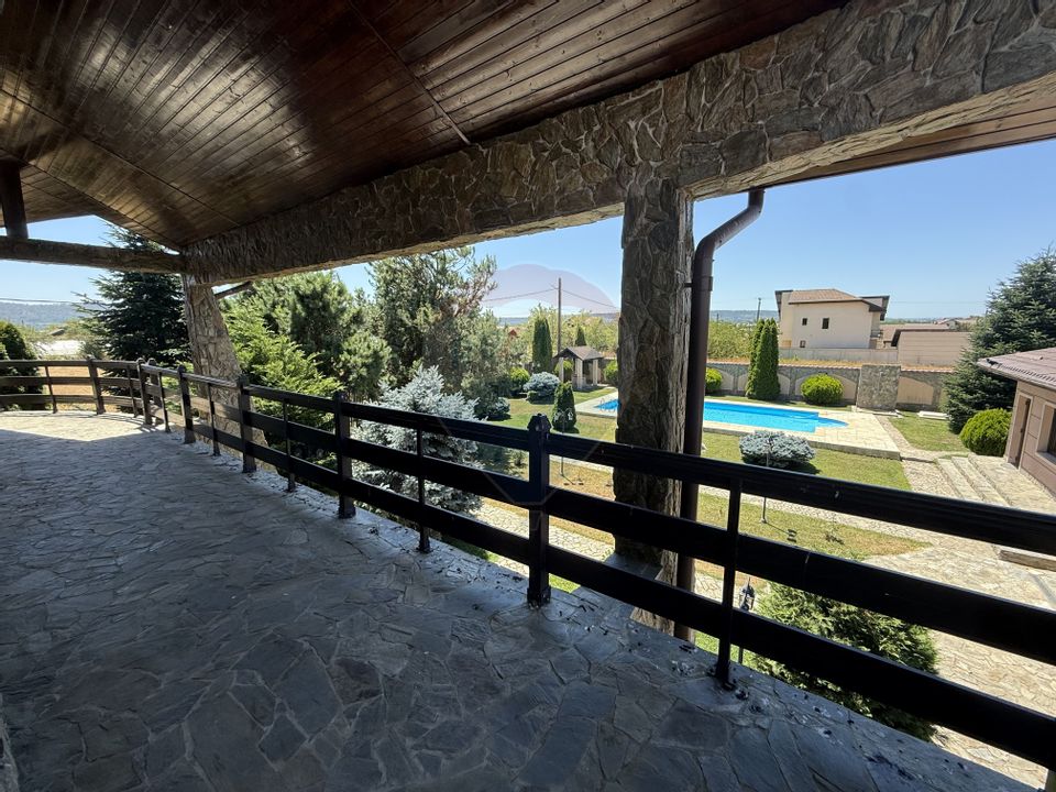 7 room House / Villa for sale, Central area