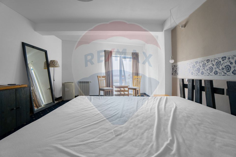 39 room Hotel / Pension for sale