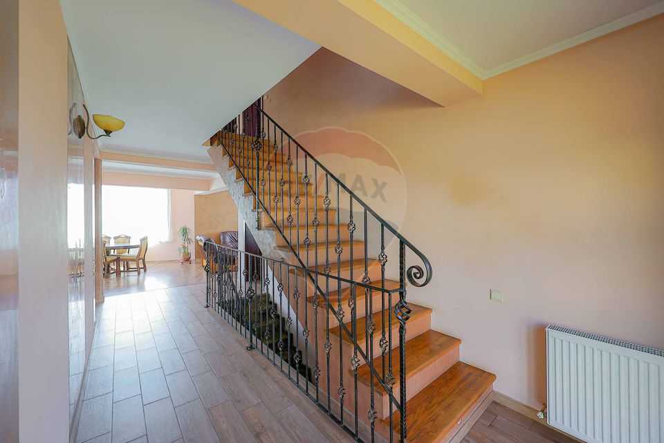 Vilă elegantă în Sânmartin – mobilată, lângă Băile Felix, Bihor